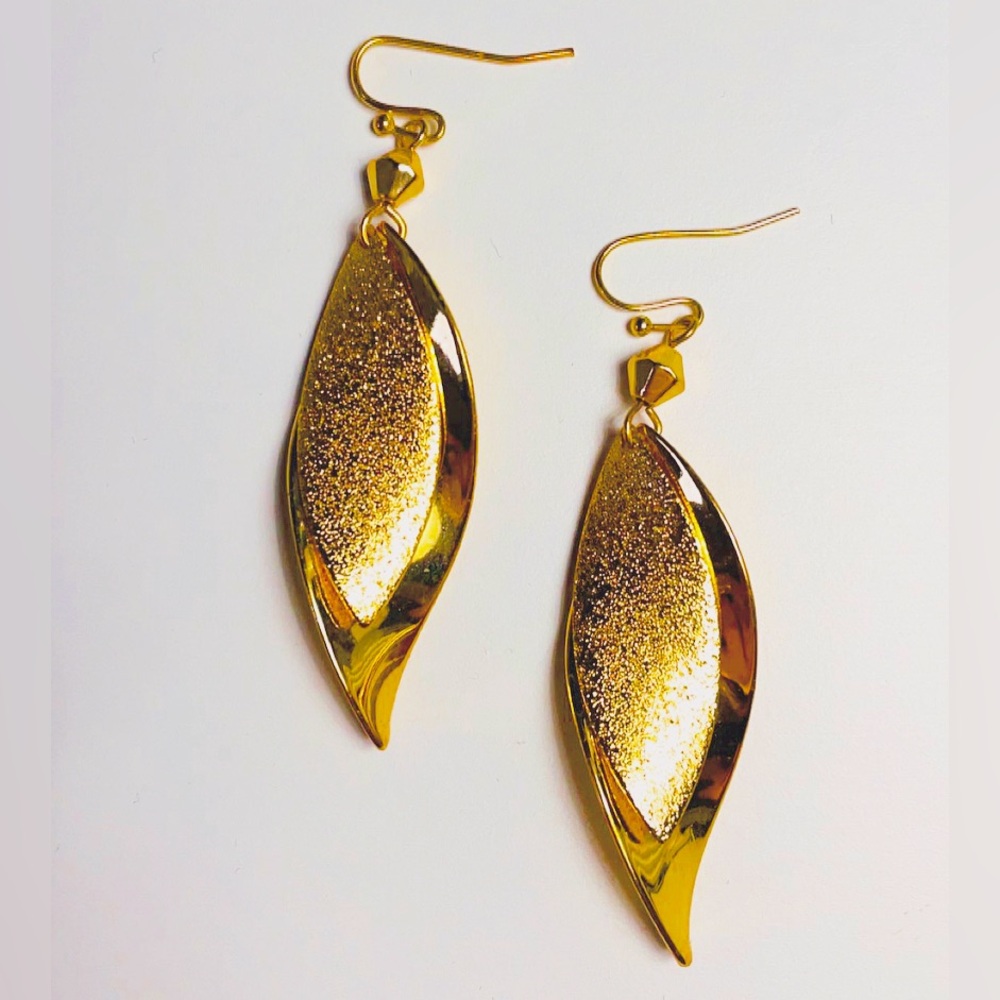 Golden Leafs